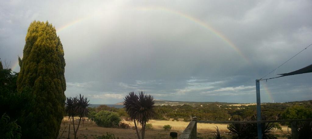 Salty Air Apartments Kingscote Kangaroo Island Ngoại thất bức ảnh